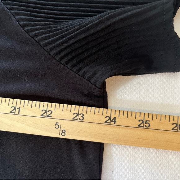 Cable & Guage Woman Black Blouse Chiffon Sheer  Pleated Flutter Sleeves 1X - Picture 6 of 8